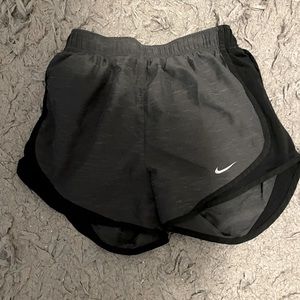 Nike Women’s Shorts Dri-Fit XS